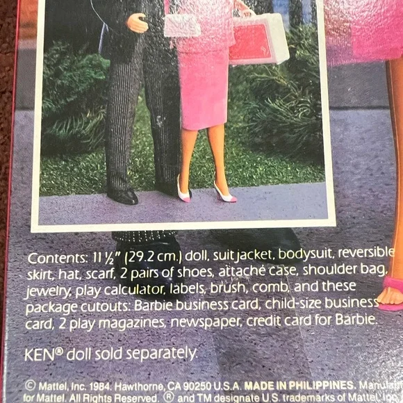 Vintage Mattel 1984 DAY-TO-NIGHT #7929
Barbie has some accessories preowned. - Picture 6 of 6